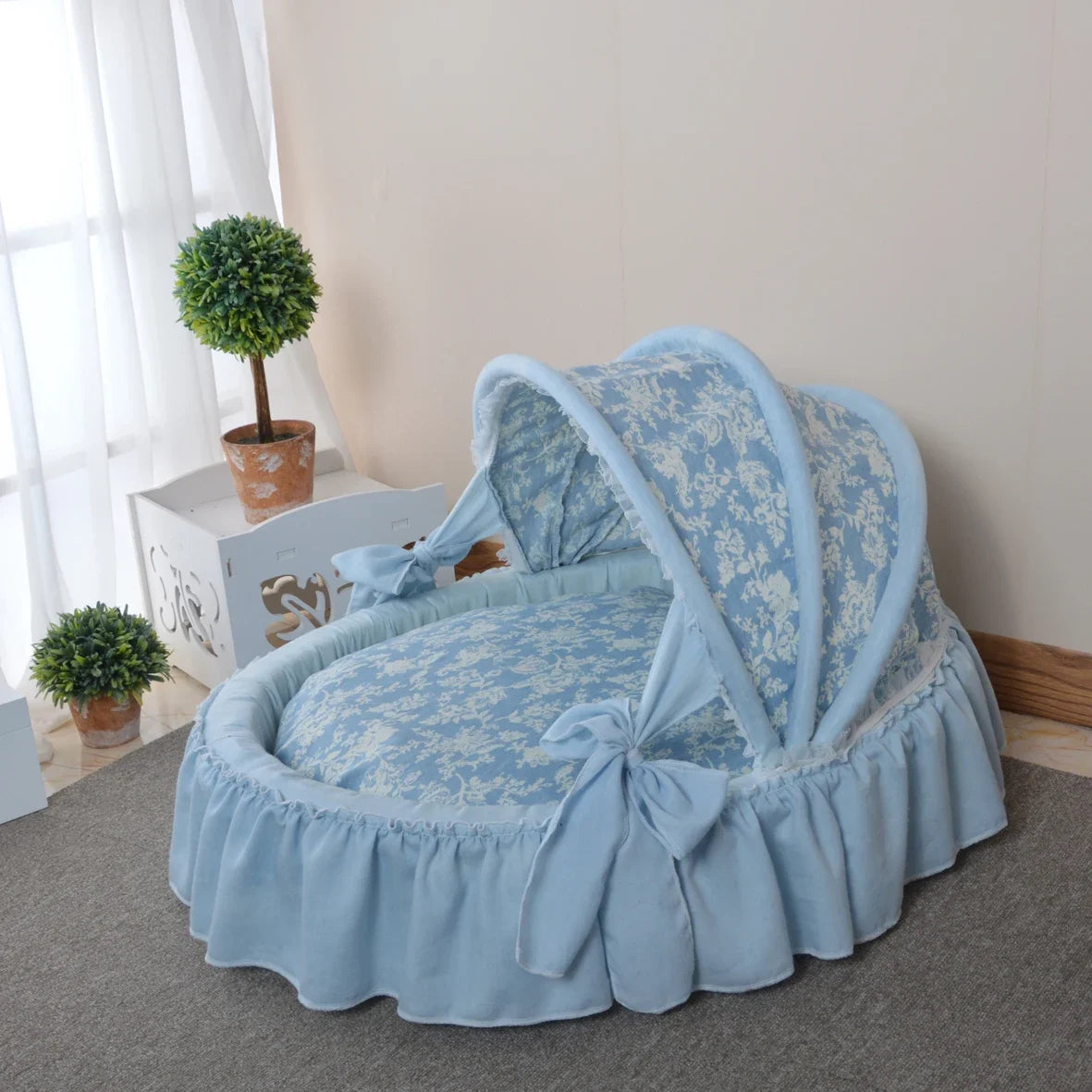 Comfortable Pet Sofa Cradle Dog Bed Overall Washable Luxury Kennel Dog Round Bed