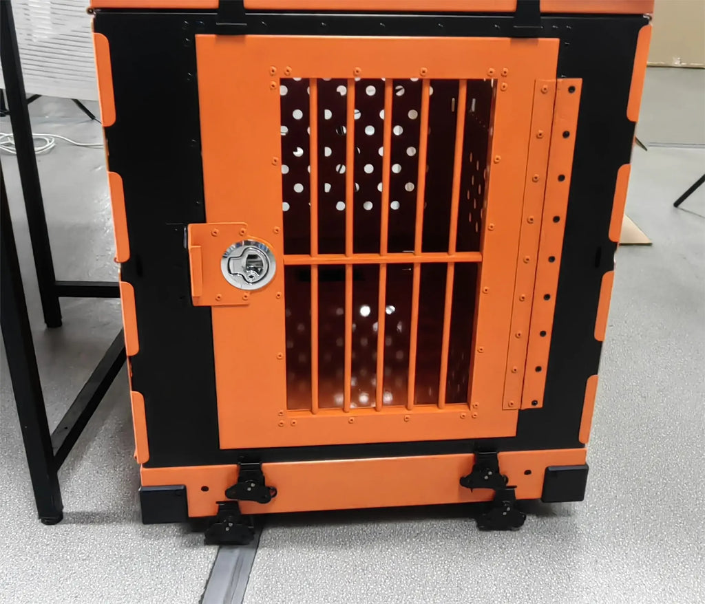 Heavy Duty Fully Collapsible Dog Crate Aluminium Alloy Medium and Large Dogs Dog Crate Folding Pet Car Crate Camping Travel