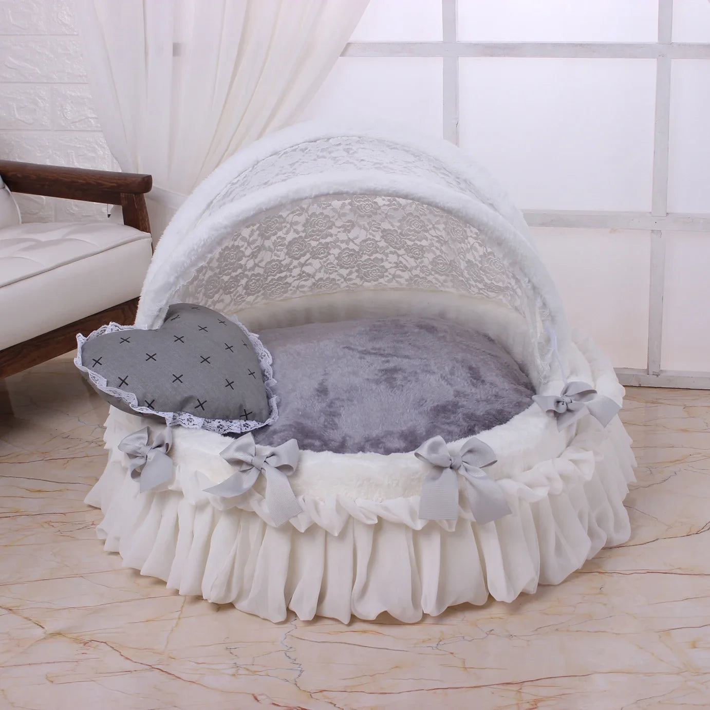 Comfortable Pet Sofa Cradle Dog Bed Overall Washable Luxury Kennel Dog Round Bed
