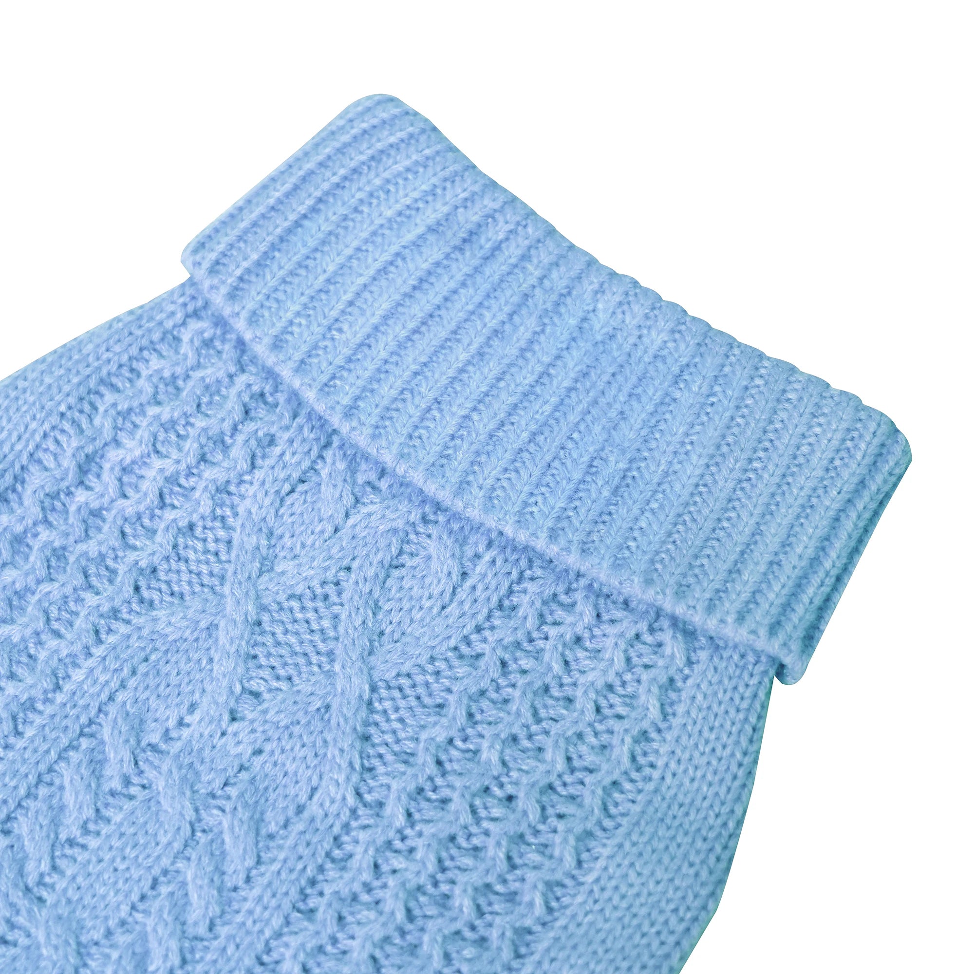 Dog Sweaters Fashionable Pet Clothing Lightweight, Soft, Comfortable, and Warm Winter Pet Clothes Outdoor Portable Pet Supplies
